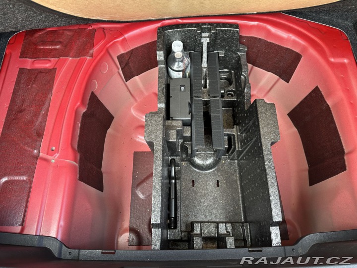 Škoda Kamiq 1,0TSI 81KW CLEVER ZÁRUKA 2021