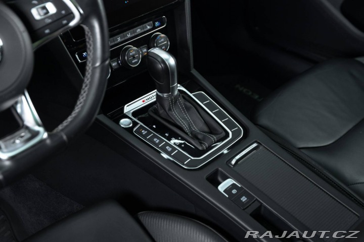 Volkswagen Arteon 2.0 TSI BMT R-Line 4MOTI 2017