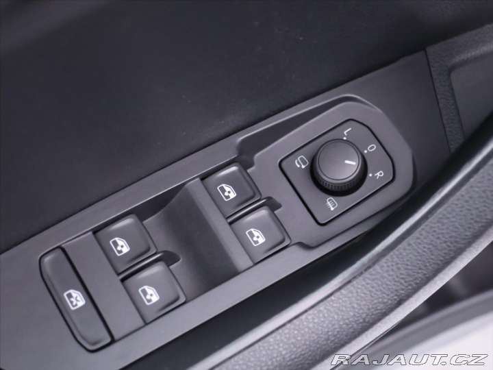 Škoda Karoq 2,0 TSI 4x4 DSG Sportline 2022