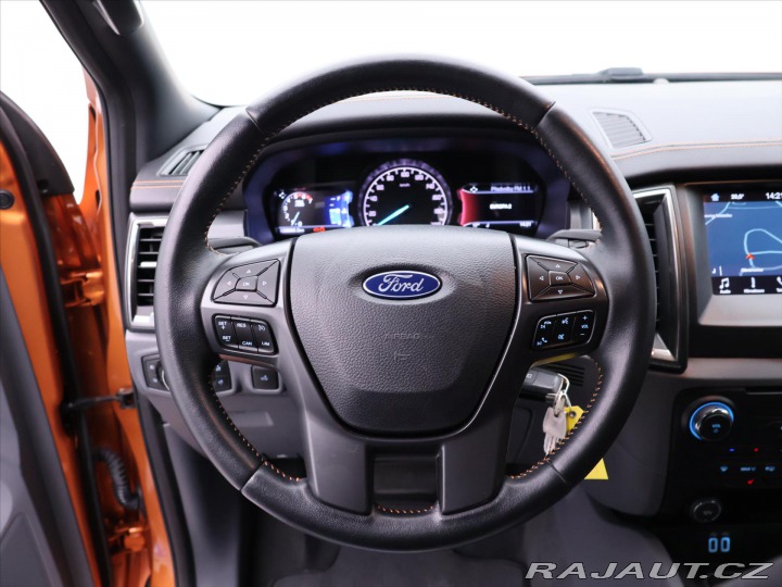 Ford Ranger 3,2 TDCi Aut. Wildtrak CZ 2017