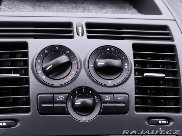 Mercedes-Benz Vito 2,1 CDI 100kW Aut.klima 5 2013