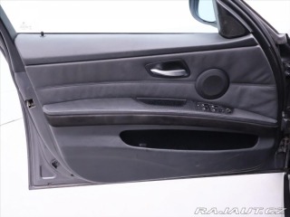 BMW 3 3,0 330i 190kW Xenon Navi 2006