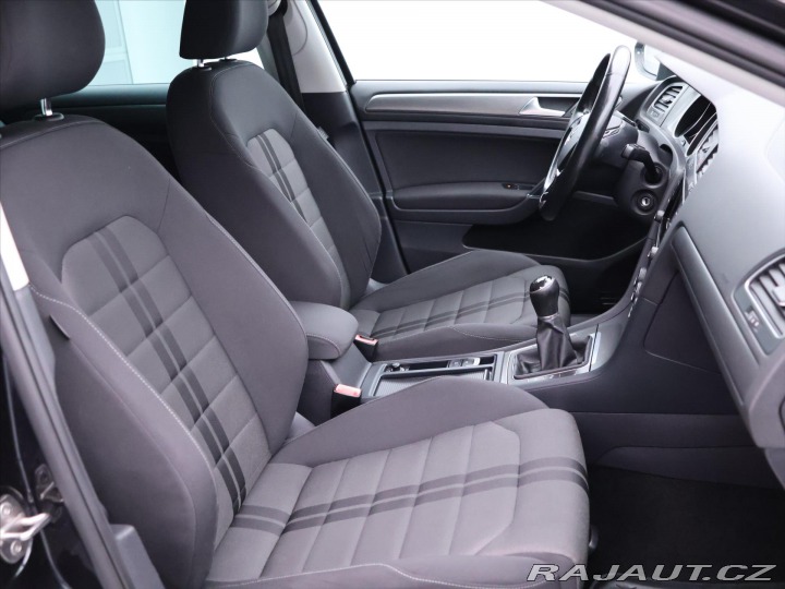 Volkswagen Golf 1,2 TSI 63kW Aut.klima Xe 2013