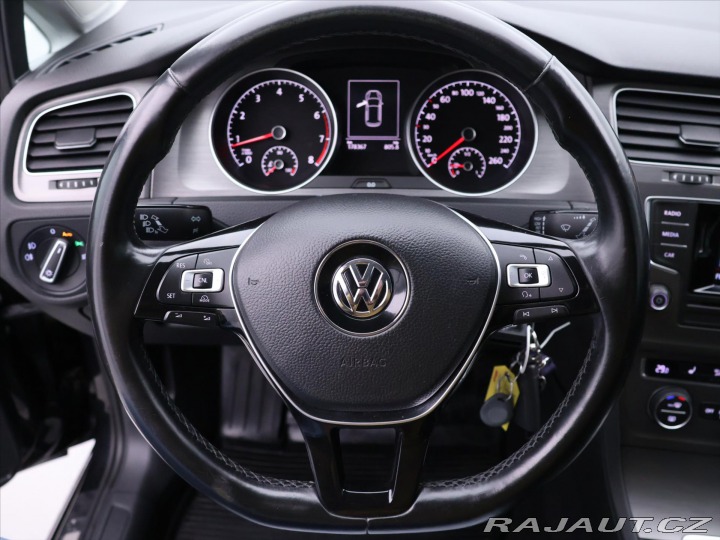 Volkswagen Golf 1,2 TSI 63kW Aut.klima Xe 2013