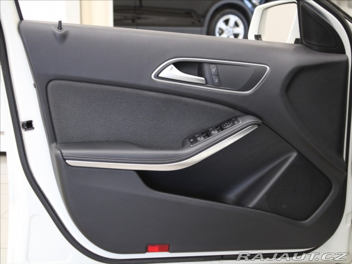 Mercedes-Benz A 1,5 dCi 80kW Urban Nové S 2014
