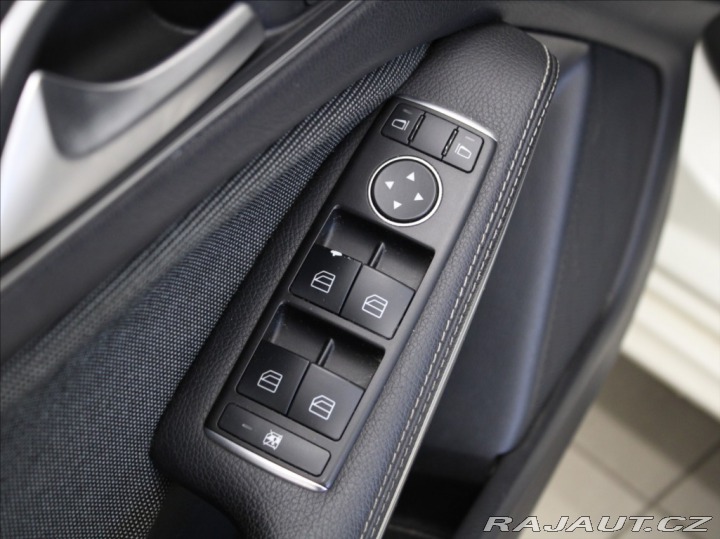 Mercedes-Benz A 1,5 dCi 80kW Urban Akční 2014