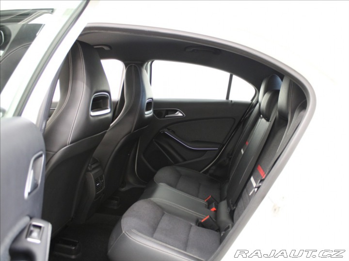 Mercedes-Benz A 1,5 dCi 80kW Urban Akční 2014