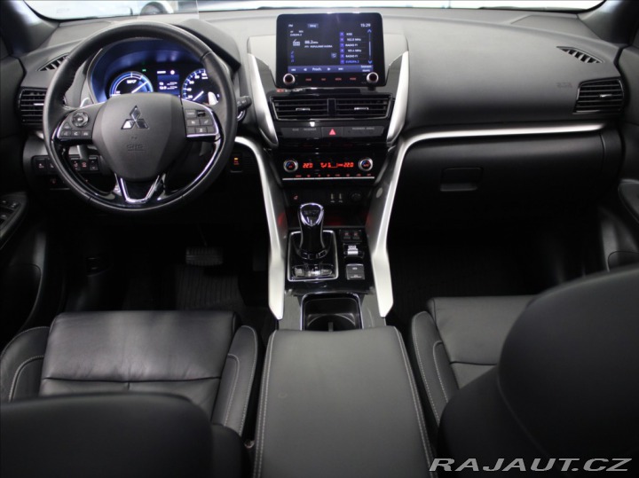 Mitsubishi Eclipse Cross 2,4 PHEV AWD Instyle PANO 2023