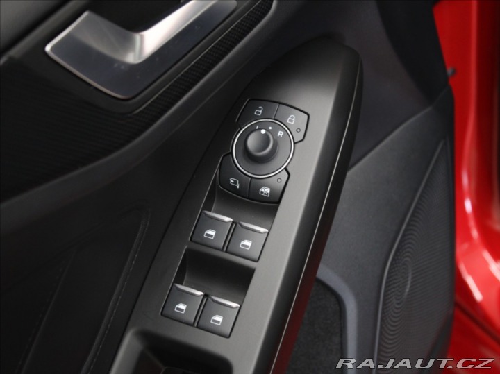 Ford Focus 1,0 EB 115kW AT ST  PANO. 2023