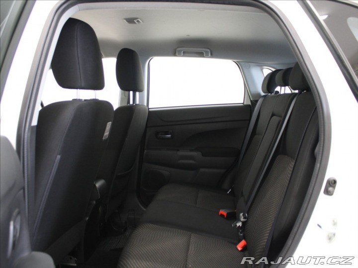 Mitsubishi ASX 1,6 MIVEC Invite 1.maj.12 2015