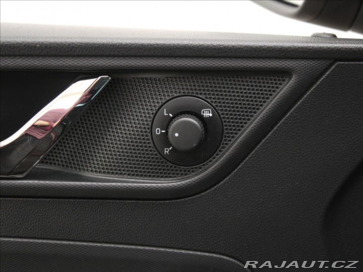 Škoda Rapid 1,2 TSi 66kW DSG 1.maj.11 2016