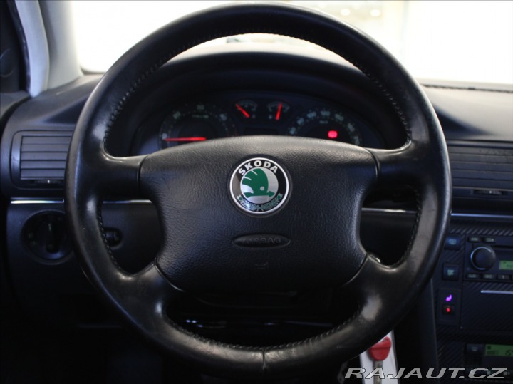 Škoda Superb 1,9 TDi Classic TAŽNÉ 2.m 2003