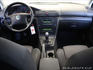 Škoda Superb 1,9 TDi Classic TAŽNÉ 2.m 2003