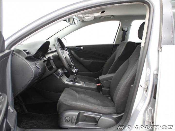 Volkswagen Passat 1,9 TDi 77kW Comfortline 2007