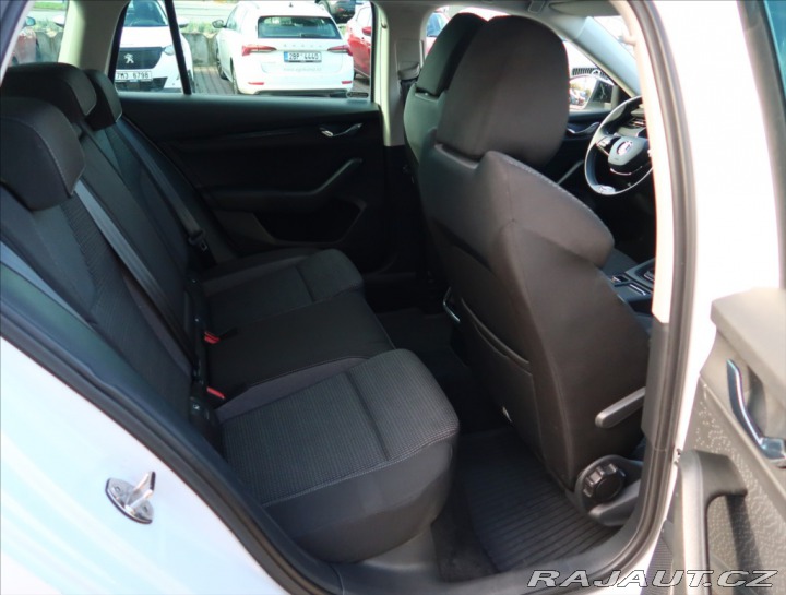 Škoda Octavia 2,0 TDI ČR 1 MAJITEL 2021