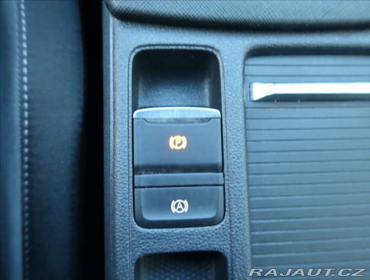 Škoda Octavia 2,0 TDI ČR 1 MAJITEL 2021