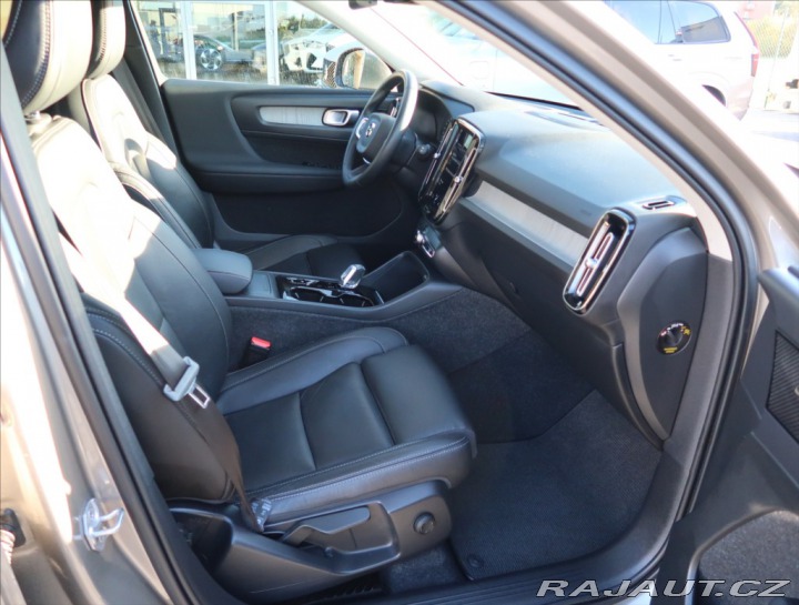 Volvo XC40 2,0 B4 AWD AUT INSCRIPTIO 2021