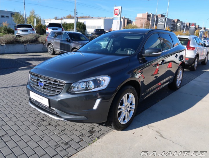 Volvo XC60 2,0 D3 AUT MOMENTUM 2014