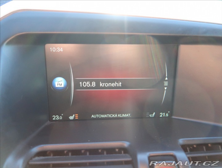 Volvo XC60 2,0 D3 AUT MOMENTUM 2014