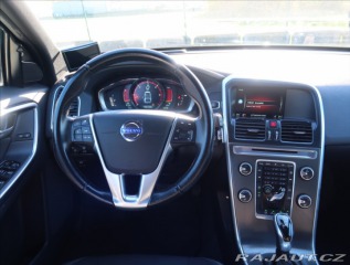 Volvo XC60 2,0 D3 AUT MOMENTUM 2014