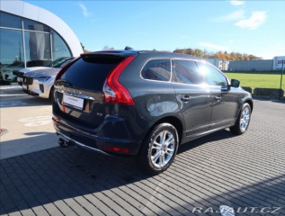 Volvo XC60 2,0 D3 AUT MOMENTUM 2014
