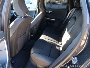 Volvo XC60 2,0 D3 AUT MOMENTUM 2014