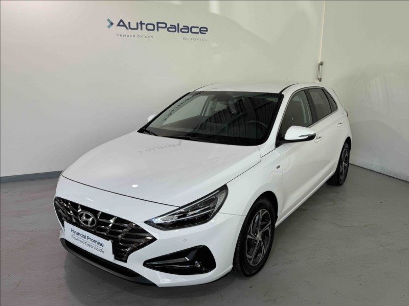 Hyundai i30 1,5 T-GDI SMART 7/2027 ZÁ