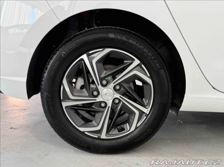 Hyundai i30 1,5 T-GDI SMART 7/2027 ZÁ 2022