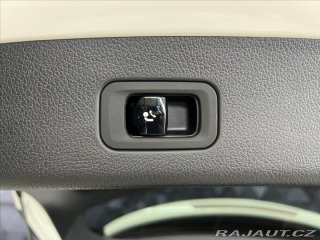 Mercedes-Benz GLB 200d 4MATIC AMG, WEBASTO, 2025