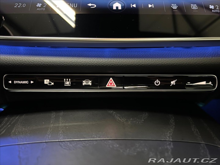 Mercedes-Benz E 220d AMG 4M, PANO,HYPER, 2025