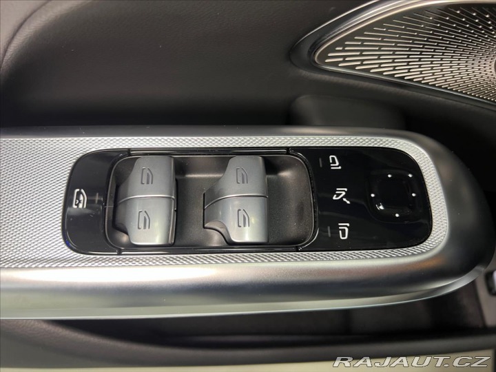 Mercedes-Benz E 220d AMG 4M, PANO,HYPER, 2025