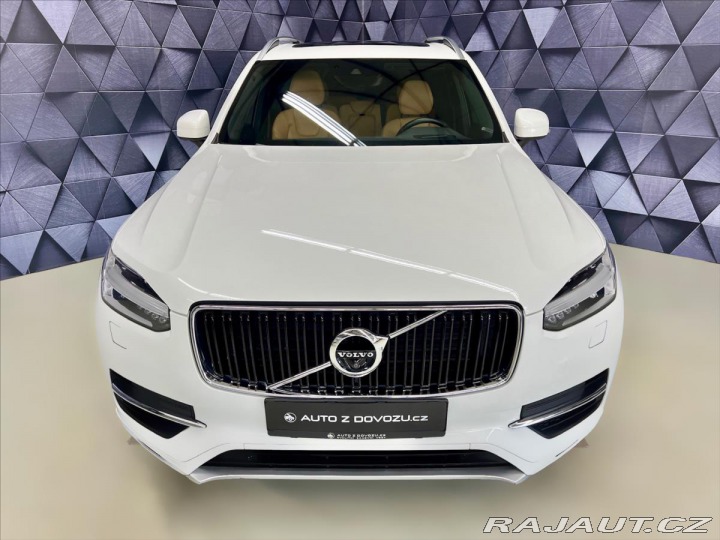 Volvo XC90 T6 AWD MOMENTUM, PANORAMA 2017