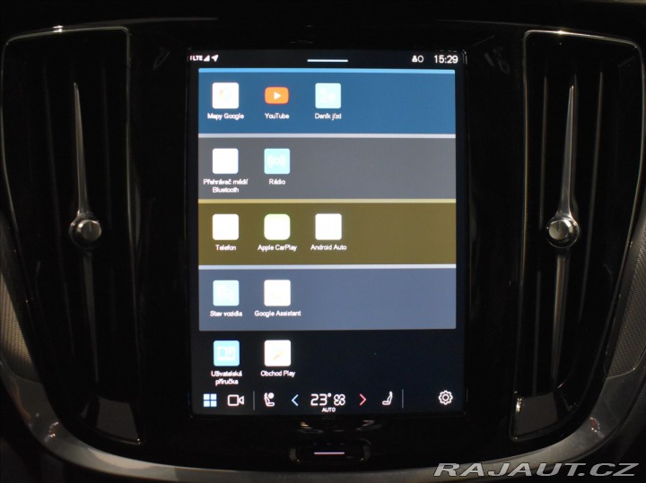 Volvo V60 2,0 T6 AWD PLUS Bezklíč,B 2025