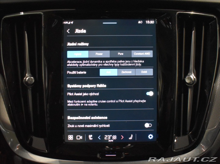 Volvo V60 2,0 T6 AWD PLUS Bezklíč,B 2025