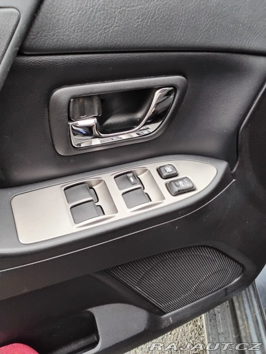 Mitsubishi Pajero  2007