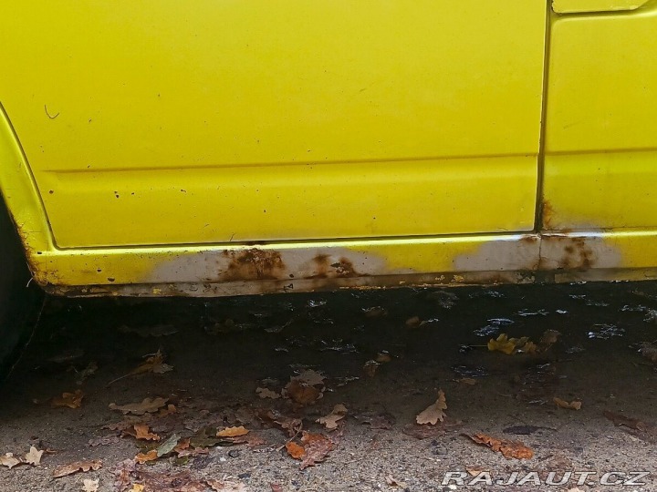 Volkswagen Caravelle 2,5   TDI, 132kw 1999