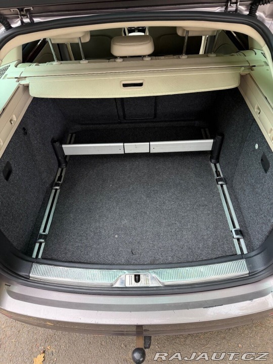 Škoda Superb 2,0   tdi manuál, 2 majit 2010