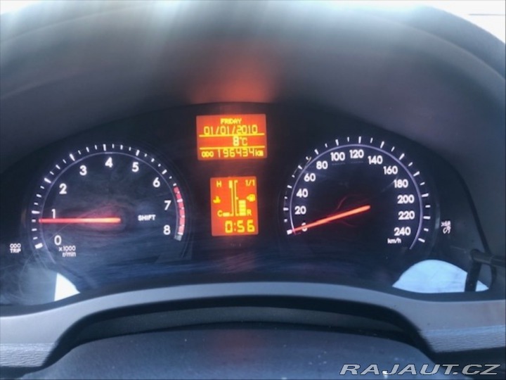 Toyota Avensis 1,8   _RV 2012_108 kW 2012