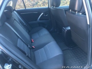 Toyota Avensis 1,8   _RV 2012_108 kW 2012