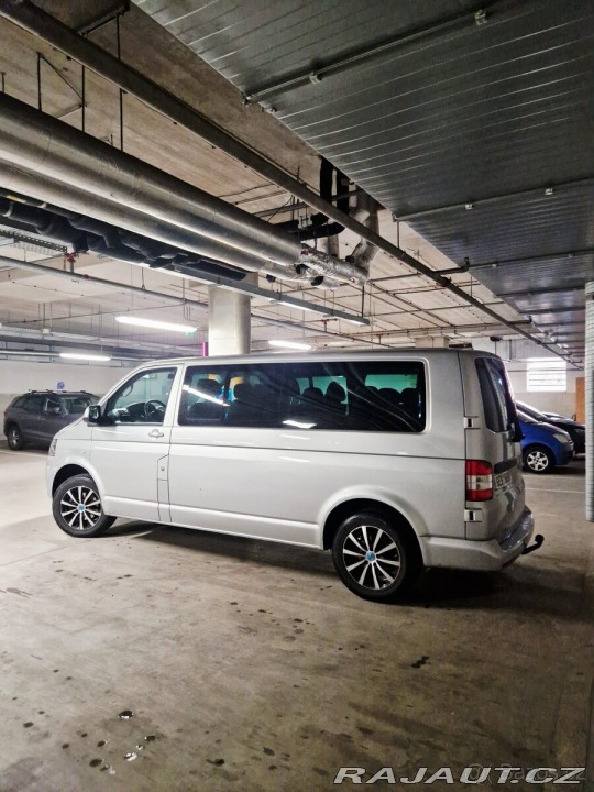 Volkswagen Caravelle 2,0   LONG 4x4, TDI, 103 2010