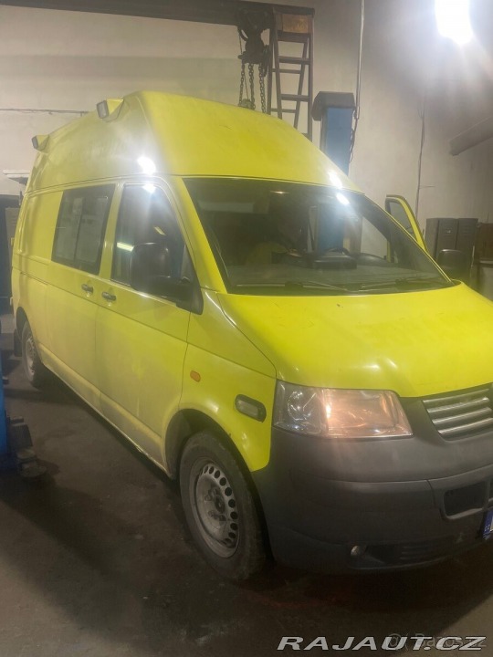 Volkswagen Transporter 2,5   t5 4x4 1800