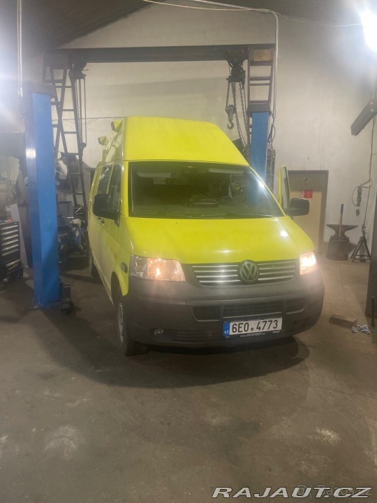 Volkswagen Transporter 2,5   t5 4x4 1800