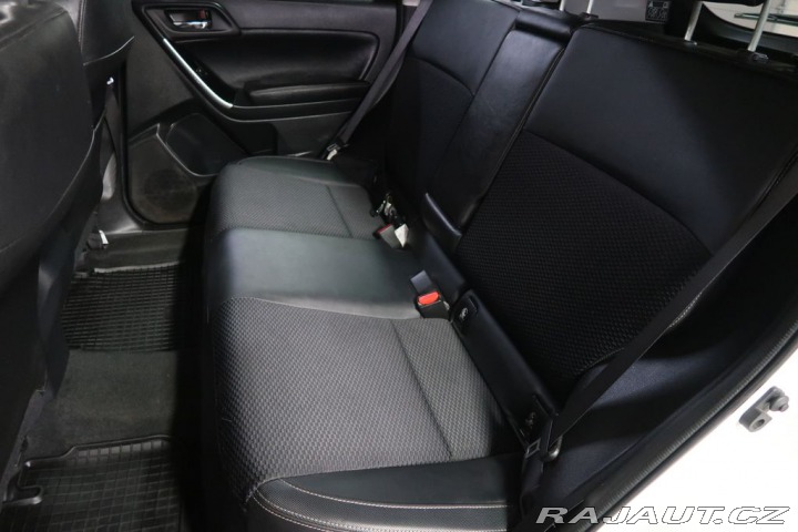 Subaru Forester 2.0Boxer,CZ,4x4,AT 2019