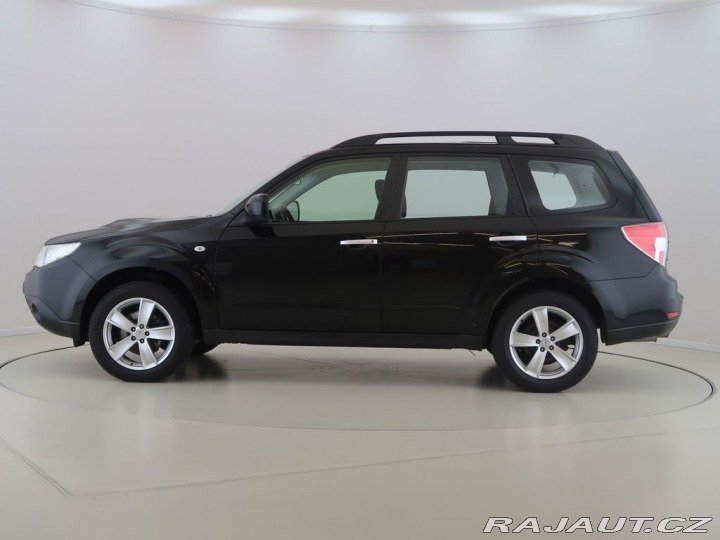 Subaru Forester 2.0d,CZ,1Maj,Manuál,4x4 2010