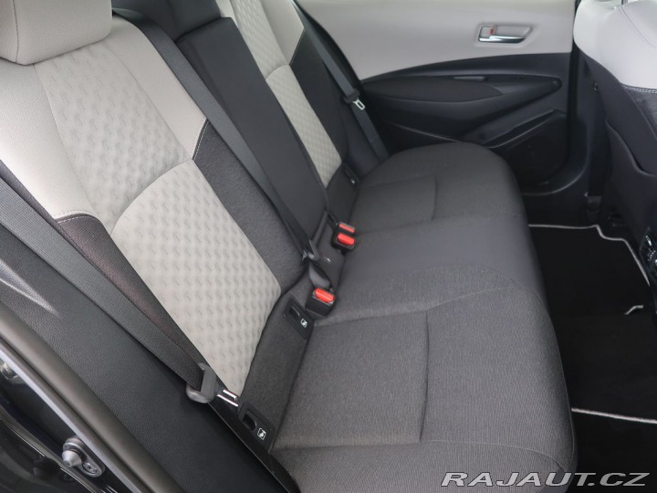 Toyota Corolla 1.8Hybrid,CZ,1Maj,Comfort 2024