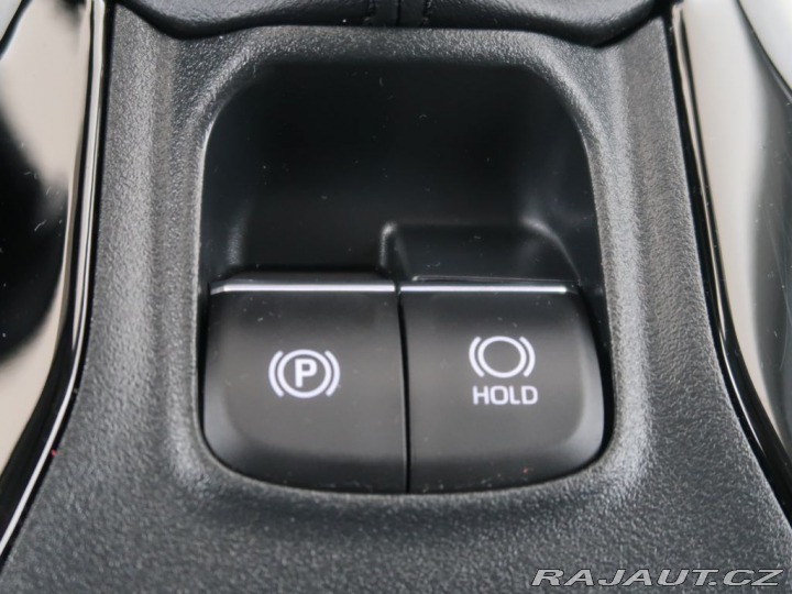 Toyota Corolla 1.8Hybrid,CZ,1Maj,Comfort 2024