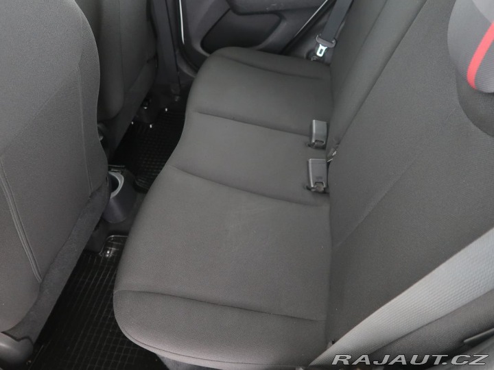 Peugeot 108 1.0VTi,CZ,51kW,Manuál 2015