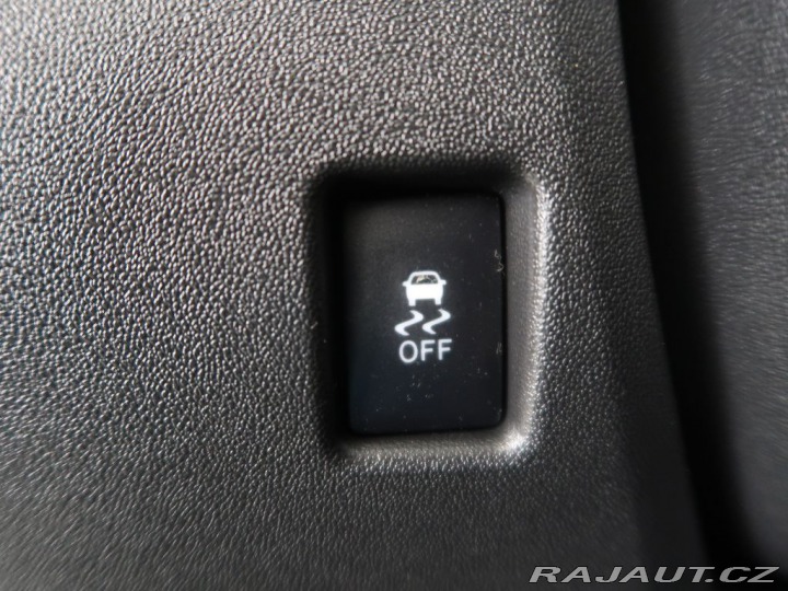 Peugeot 108 1.0VTi,CZ,51kW,Manuál 2015