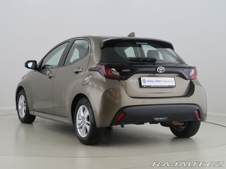 Toyota Yaris 1.5Hybrid,CZ,1Maj,Comfort 2024