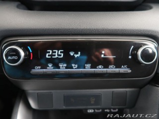 Toyota Yaris 1.5Hybrid,CZ,1Maj,Comfort 2024